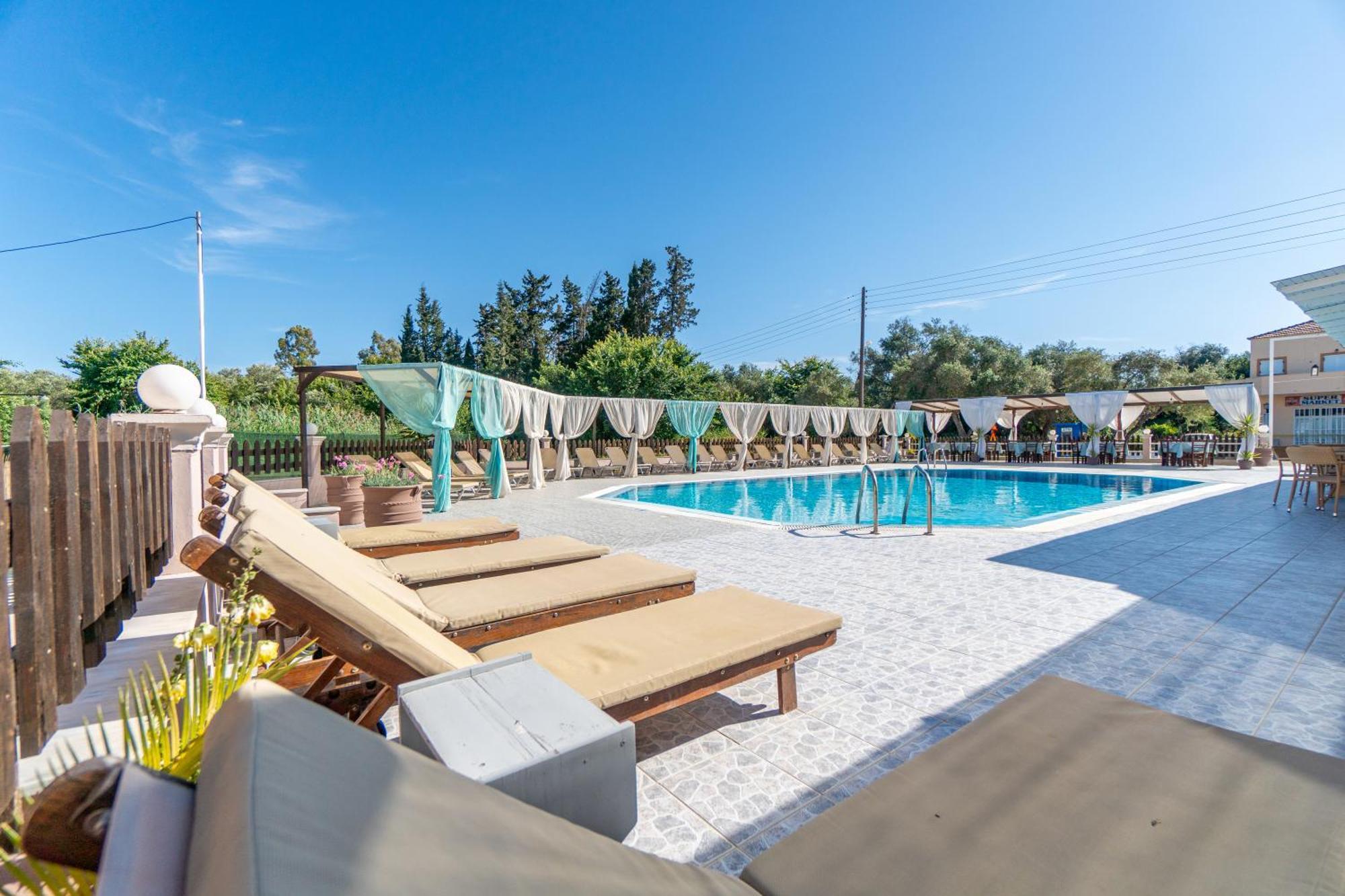 Sandy Beach Complex By Konnect - Annexe Building Kávos Esterno foto